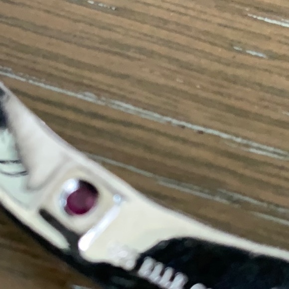 Sterling silver bangle w/ruby - Picture 2 of 3